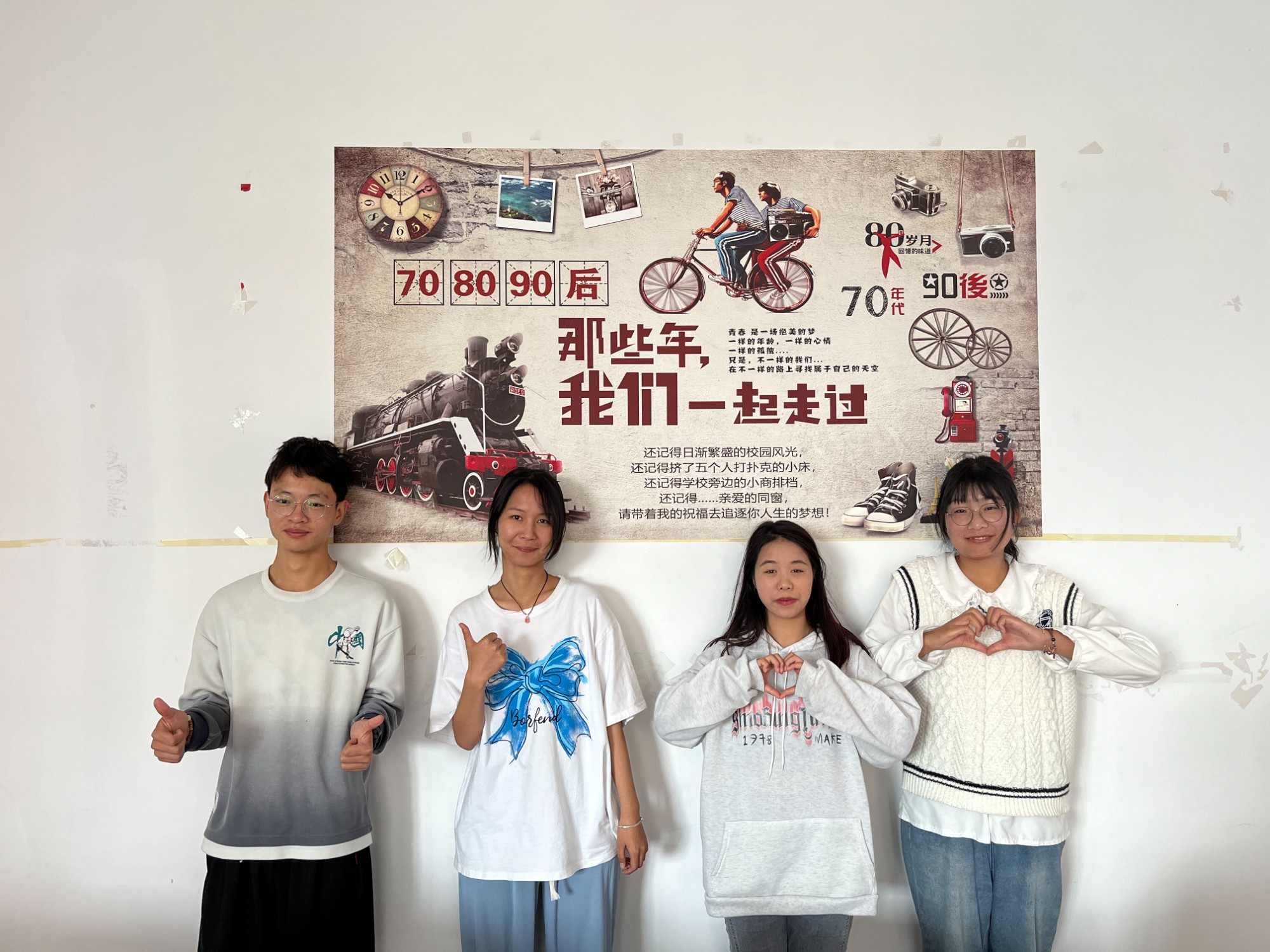 1715094627537072519.jpg 2.jpg