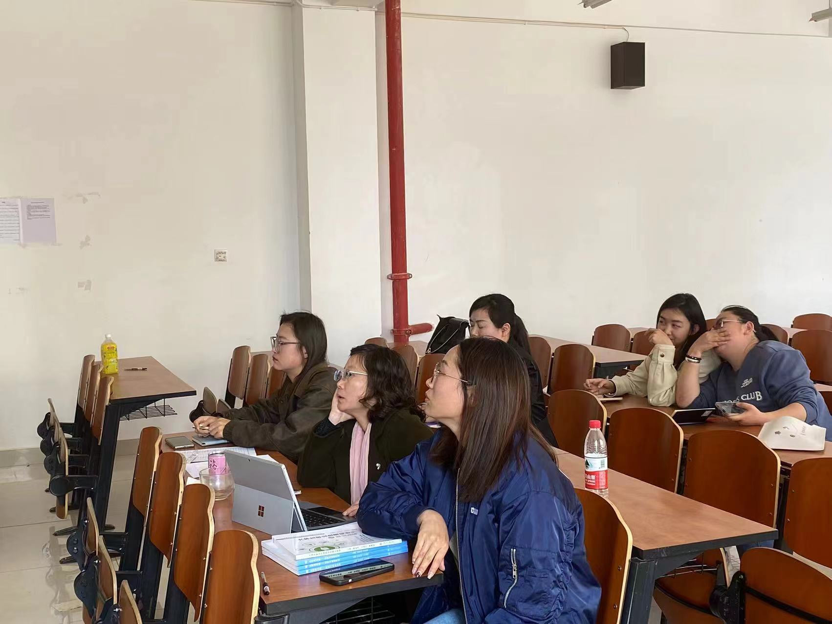 1715099222238082896.jpg yi.jpg