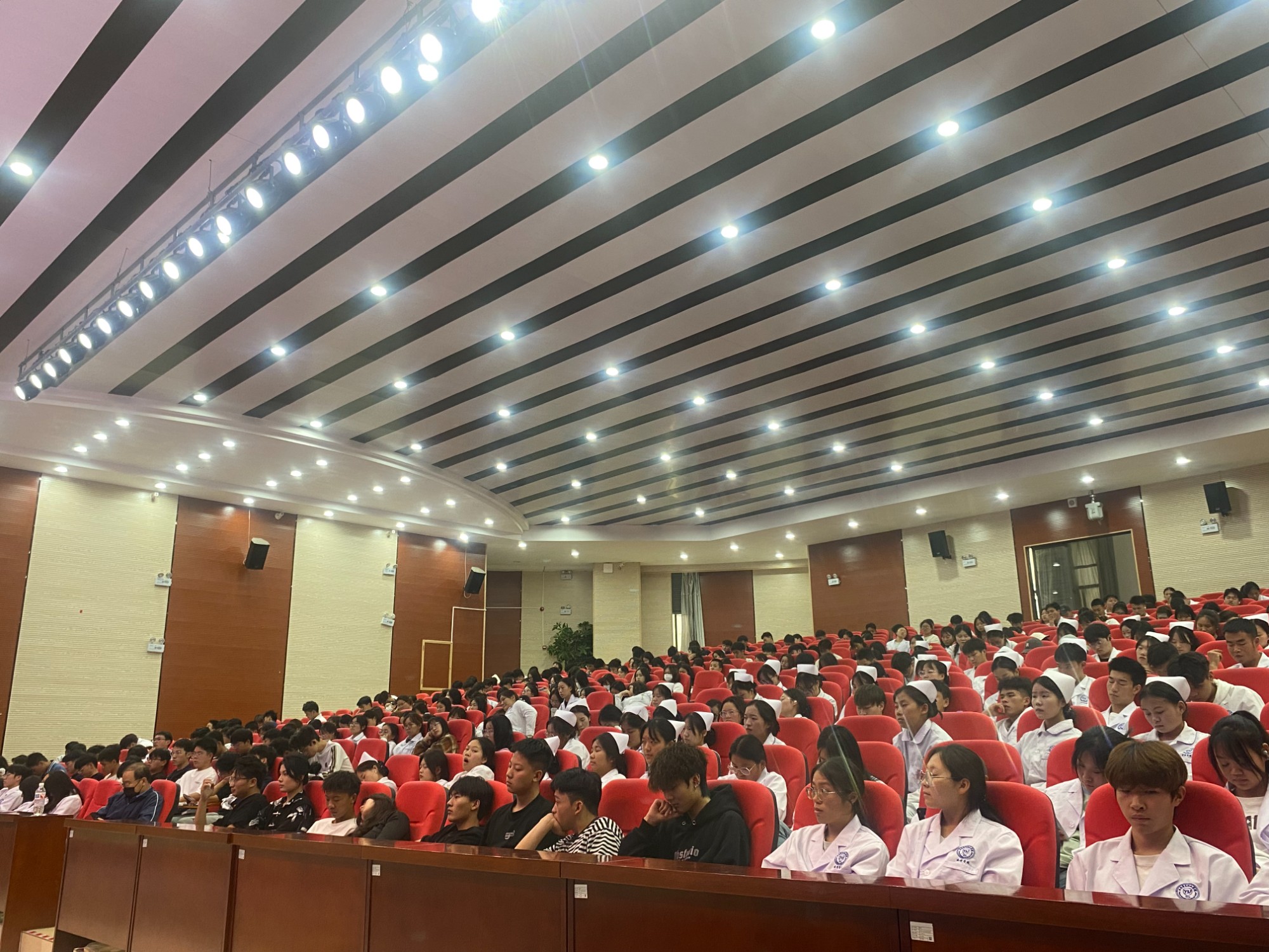 1718258069006070008.jpg 2.jpg