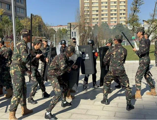 提升实战能力  筑牢安全防线——beat365平台官方网站开展反恐防暴演练