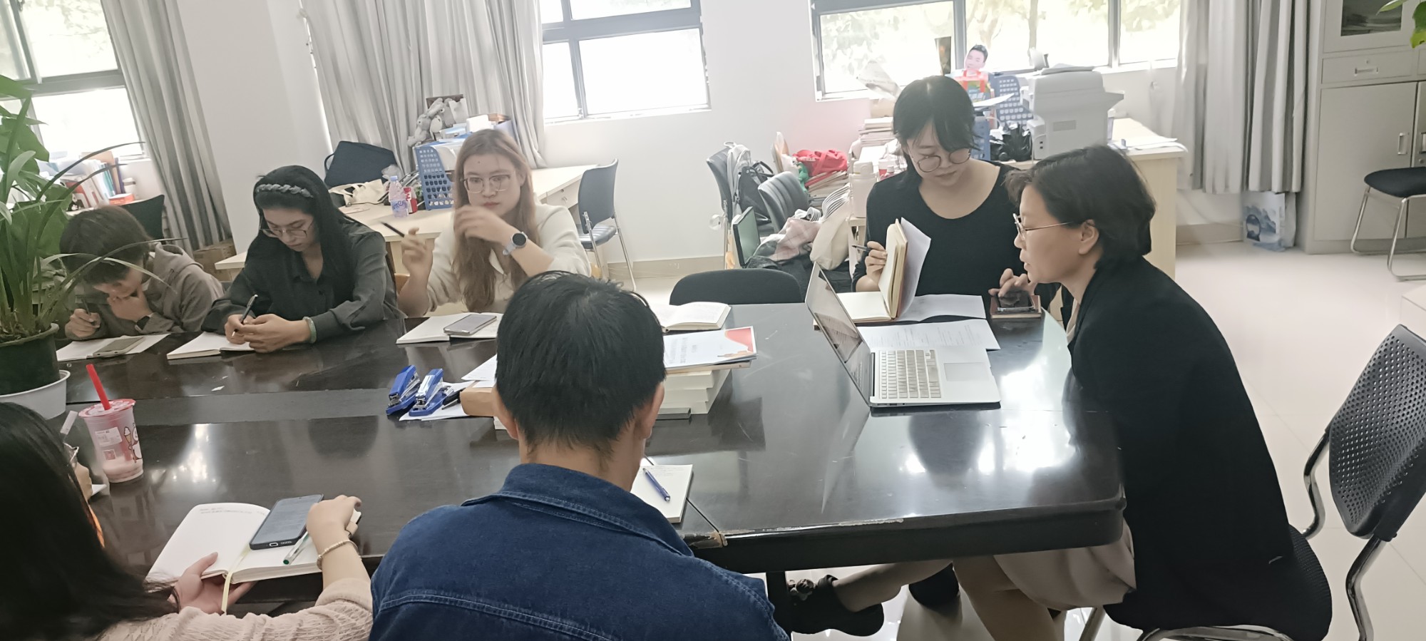 1758204390359077788.jpg 3.jpg