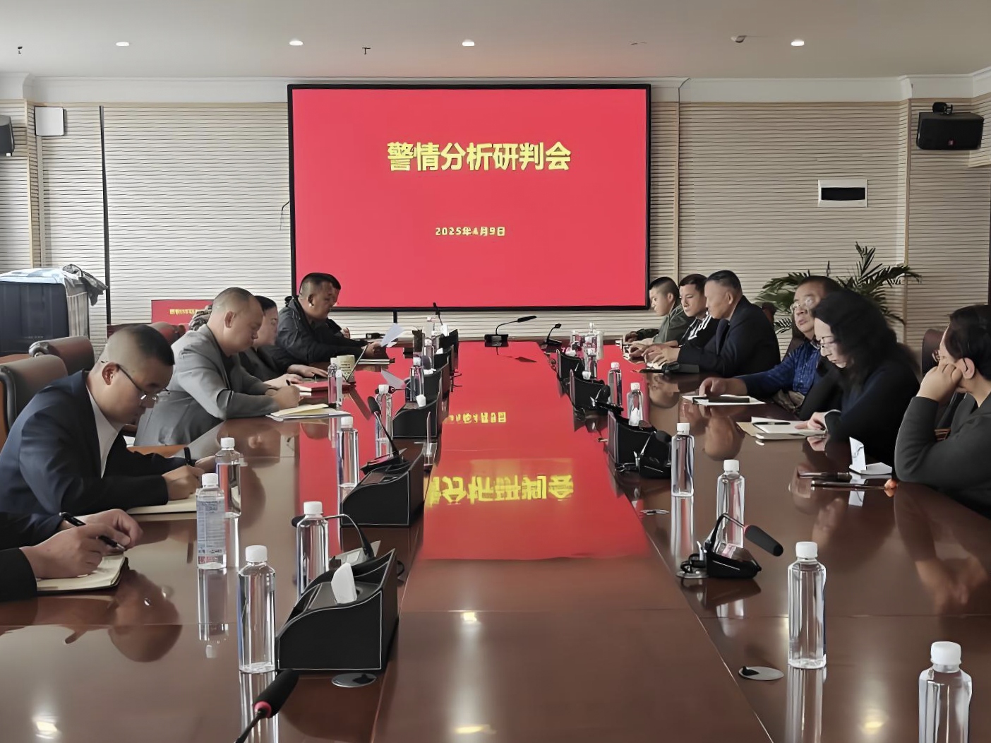 1745221307288046522.jpg 3c324ef54739b6e1818fd565b7d6a0d.jpg