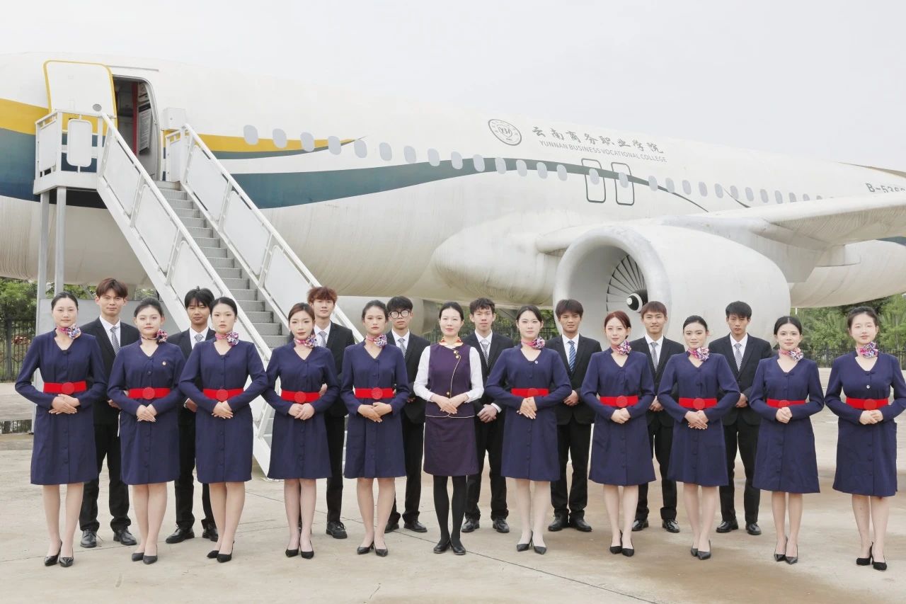 【走进云商】商务文旅学院 | 融通商旅智慧 绽放七彩青春